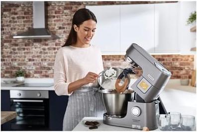 Produktbild Kenwood Küchenmaschine Chef Tit. 1400W 7+5LEdstSch Waage+Timer (1400 W)