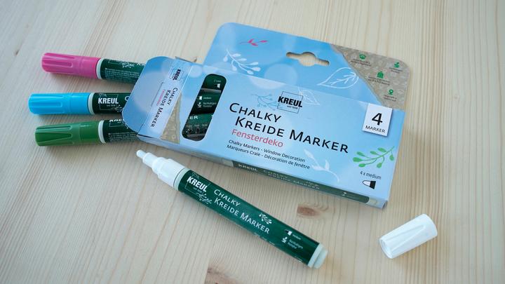 Produktbild Kreul Kreidemarker Chalky, Medium, 4er-Set Fensterdeko (Cozy Red, Rosemary Green, Snow White, nordic blue, 4 mm, 4 x)