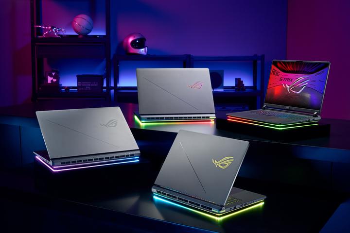 Actual product image ASUS ROG Strix G18 RTX 5070 Ti (18", Intel Core Ultra 9 275HX, 32 GB, 1000 GB, DE)
