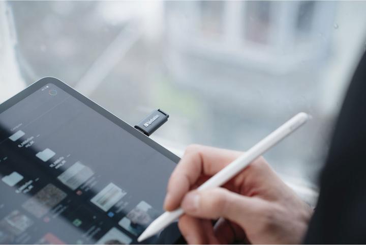 Produktbild Verbatim Retractable 128GB USB 3.2 Gen 1 USB-C (128 GB, USB-C)
