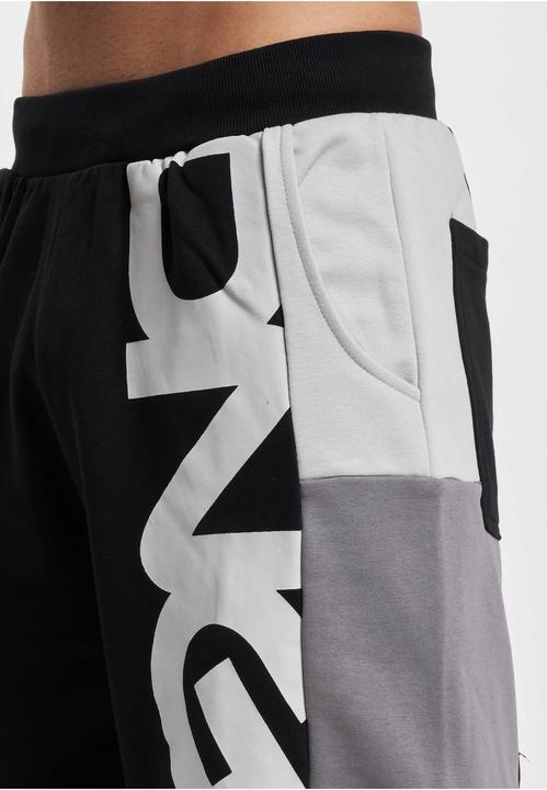 Actual product image Dangerous DNGRS Shorts Graded - 165327 (S)
