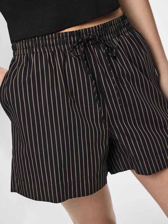 Actual product image Pieces PCPENNY Shorts (XS)