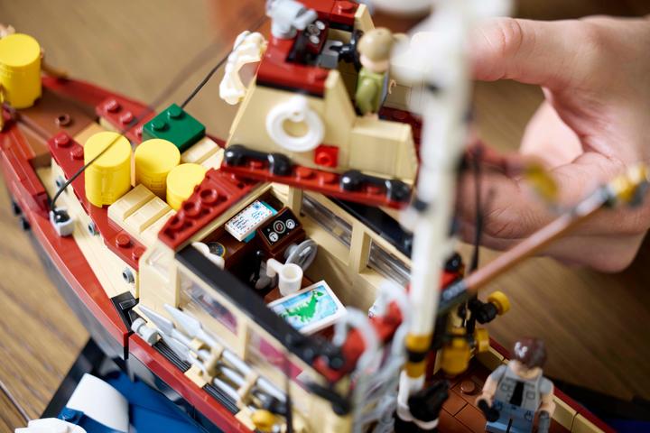 Image du produit LEGO Le grand requin blanc (21350, LEGO Ideas, LEGO difficiles à trouver)