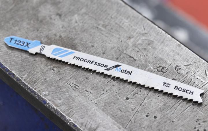 Actual product image Bosch Professional Zubehör PRO Metal thick and thin T123XF jigsaw blade, 100 mm, 5 pcs.