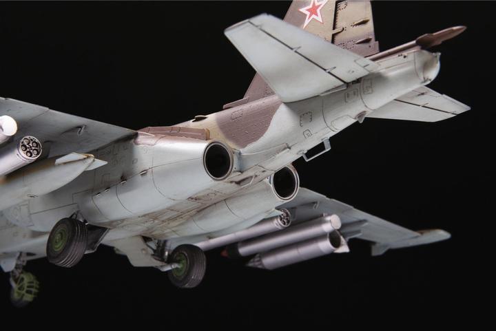 Actual product image 1:48 Sukhoi SU-25 Frogfoot Sov.att.airc.