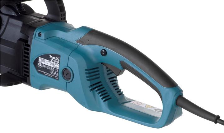 Actual product image Makita Piła łańcuchowa UC4050A 2000 W 40 cm (Electric chain saw)