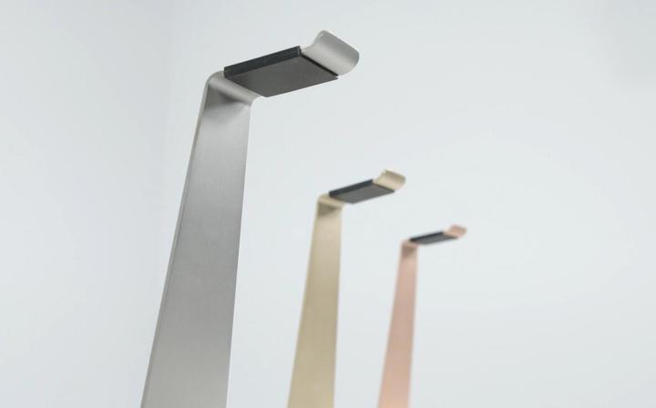 Actual product image Multibrackets Headphone holder, aluminium, copper, max 1 kg