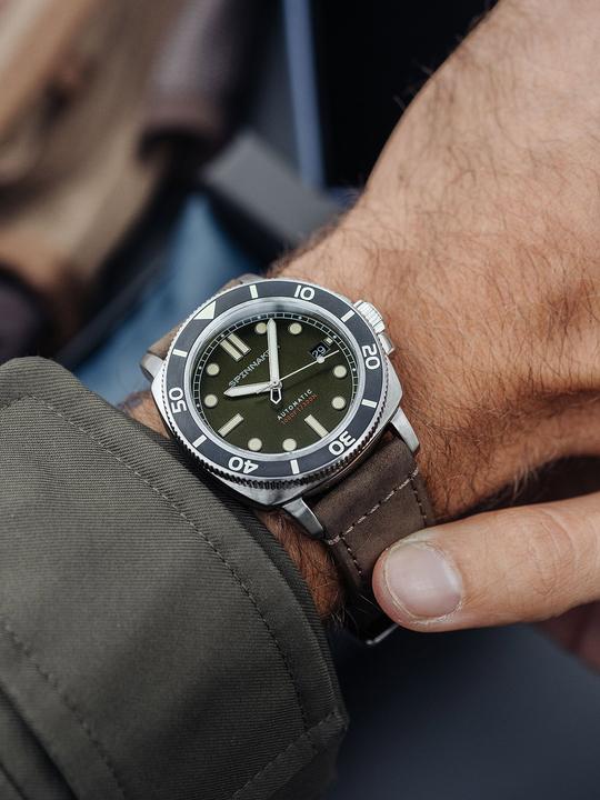Actual product image Spinnaker SP-5088-03 Hull Diver Automatic 42mm 30ATM (42 mm)