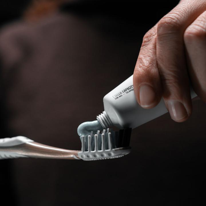 Produktbild Matador Refillable Toothpaste Tubes (Flüssigkeitsbeutel, Hygieneprodukt)