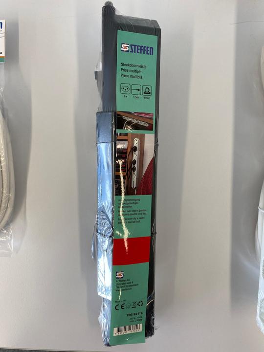 Produktbild Steffen IQ Steckdosenleiste (6 x, Typ 13, 1.50 m)