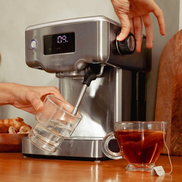 Produktbild Cecotec Power Espresso 20 Barista Compact