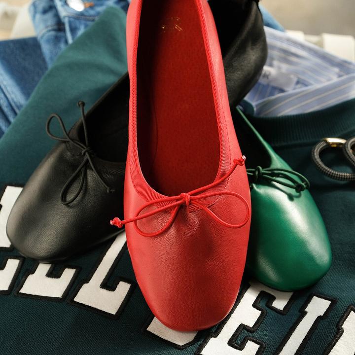 Actual product image La Redoute Collections Leather ballerinas with bow (40)