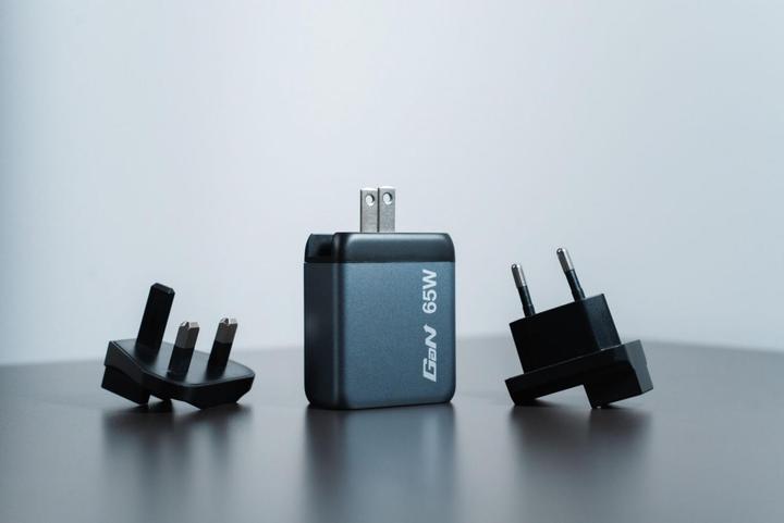 Actual product image Verbatim GNC-65 GaN Charger (65 W)