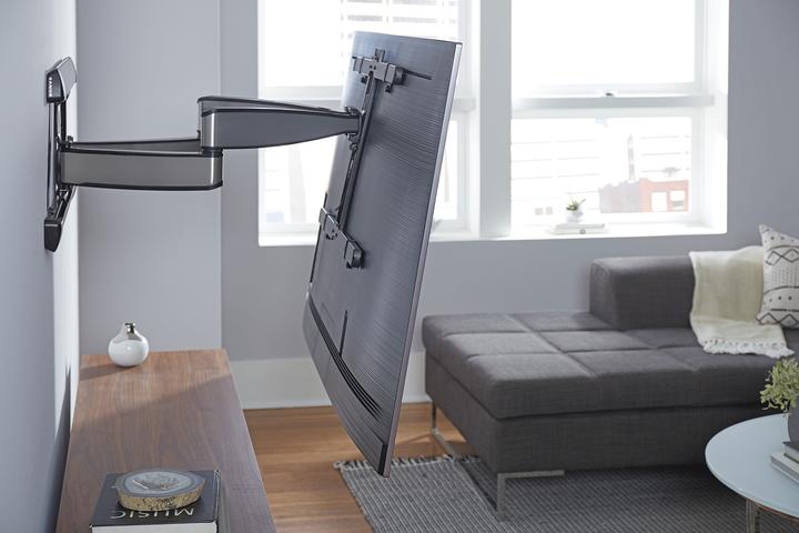 Actual product image Sanus Wall mount VLF728 - silver (Wall, 90", 48 kg)