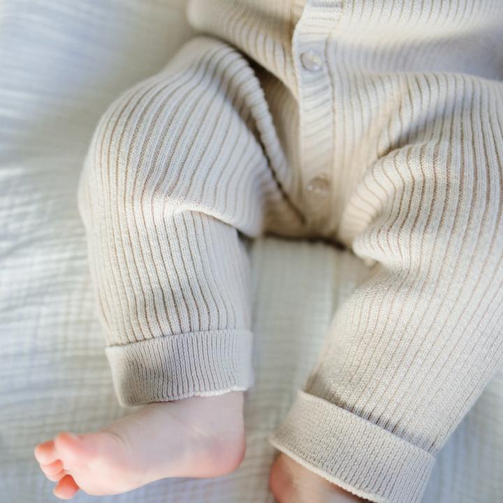 Actual product image Zero.99 Newborn Set 5 pcs. - Blanket, Buttoned Sleepsuit, Scratch Mitts, Booties, Hat, Warm Beige (50, 56, 62, 68)