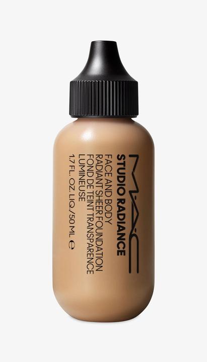 Image du produit MAC Cosmetics Studio Radiance Face And Body Radiant Sheer Foundation (C3)