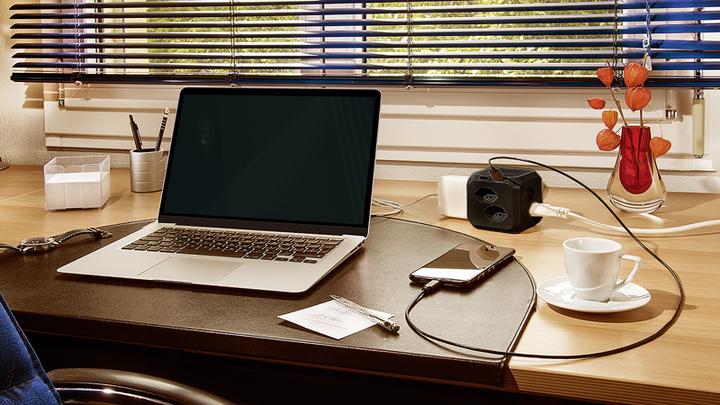 Actual product image Steffen Cube (10 x, Type 13, USB-A, 1.50 m)