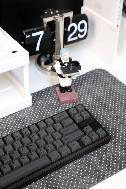 Image du produit Varmilo Epée 68 (US, Filaire, Sans fil)