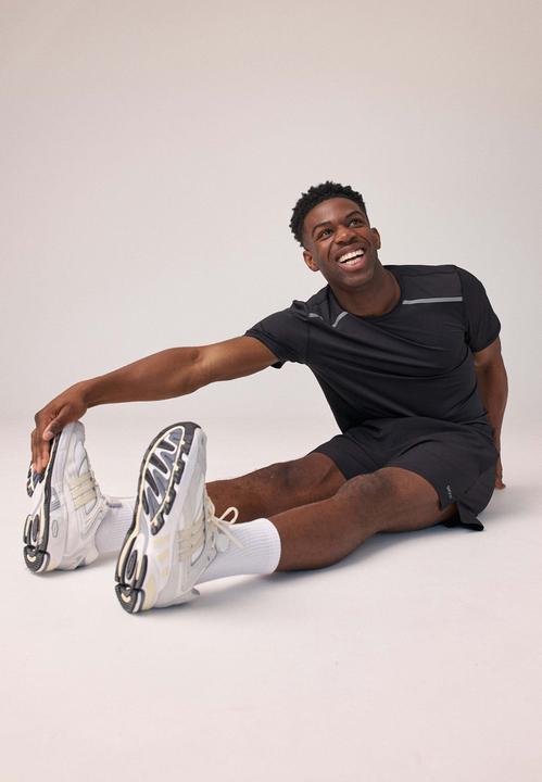 Image du produit Snocks Maillot d'entraînement avec bandes réfléchissantes pour hommes (M)