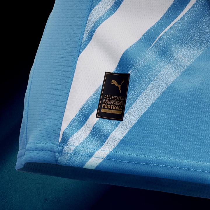 Actual product image Puma MCFC Home Jersey Replica (L)