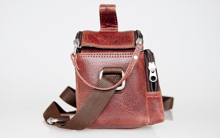 Actual product image Pajass Leather Photo Bag City Hunter Lisbon (Photo case)