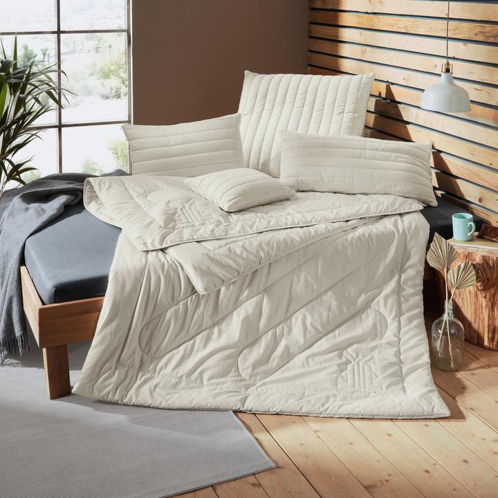 Actual product image Erwin Müller Bio Schurwolle (1400 g, 155 x 200 cm)