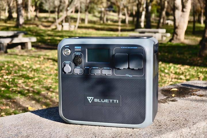 Produktbild Bluetti AC200P (2000 Wh, 27.50 kg)