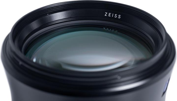 Actual product image Zeiss Otus T* 1.4 / 100 mm ZF.2 (Nikon F, full size)