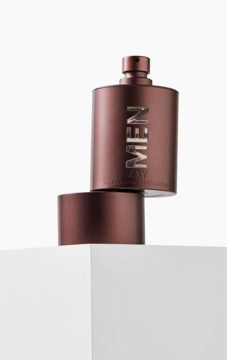 Actual product image Carolina Herrera 212 Sexy (Eau de toilette, 50 ml)
