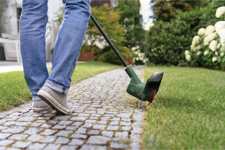 Produktbild Bosch Home & Garden EasyGrassCut 18V-230 (Trimmfaden)