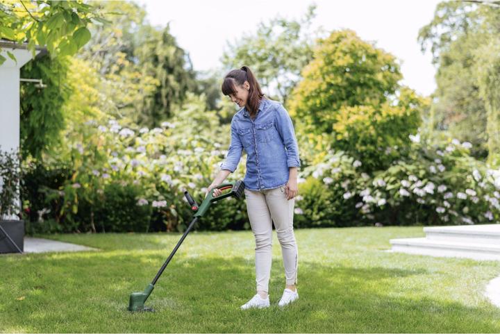 Produktbild Bosch Home & Garden EasyGrassCut 18V-230 (Trimmfaden)