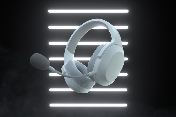 Actual product image Razer Barracuda X (Cable, Wireless)