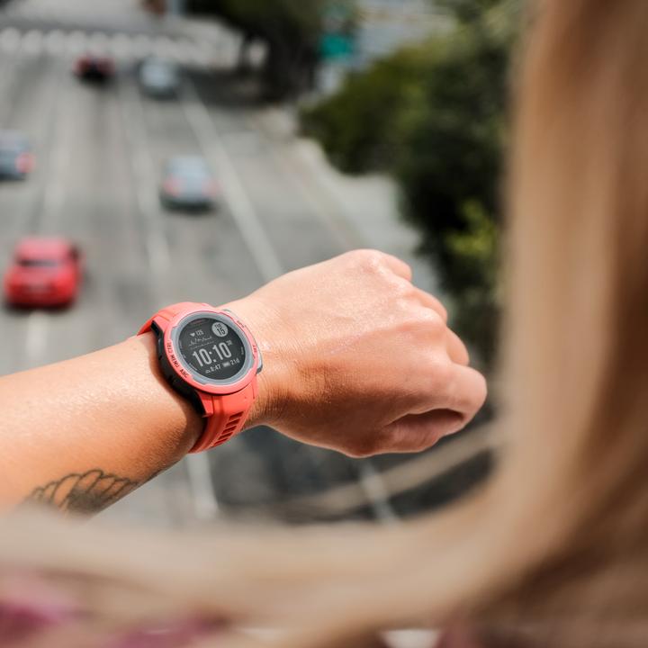 Actual product image Garmin Instinct 2S (40 mm)