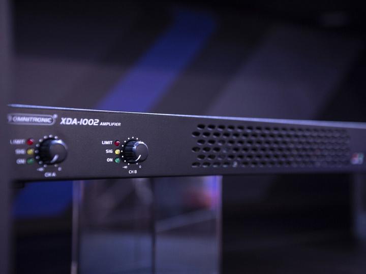 Actual product image Omnitronic XDA-1002 (Amplifier)