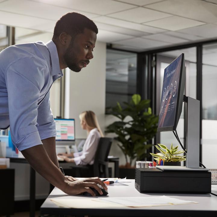 Immagine prodotto HP Pro 400 G9, Intel® Core™ i7, i7-14700, 16 GB, 512 GB, DVD±RW, Windows 11 Pro (Intel Core i7-14700, 16 GB, 512 GB, UHD Graphics 770)