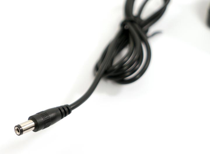 Image du produit Xoro CA1224 Adaptateur stabilisé 12V/24V pour voiture
