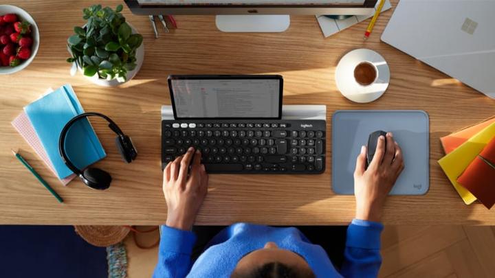 Produktbild Logitech Studio (S)