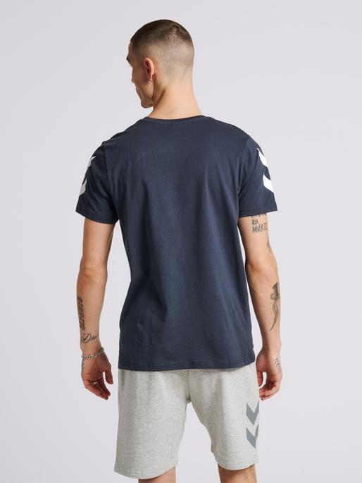 Produktbild hummel Legacy Chevron T-Shirt (S)