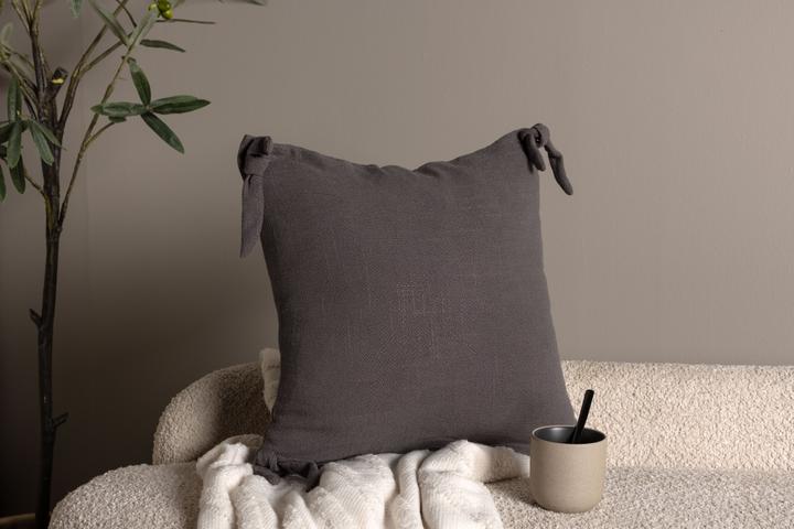 Actual product image Venture Home Nora (40 x 40 cm)