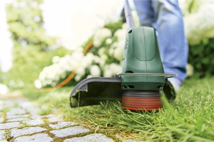 Image du produit Bosch Home & Garden Easy Grass Cut 23 (Couteaux en plastique)