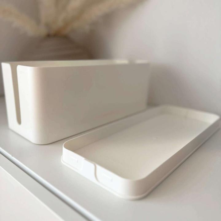 Produktbild Intirilife Kabelbox aus Kunststoff