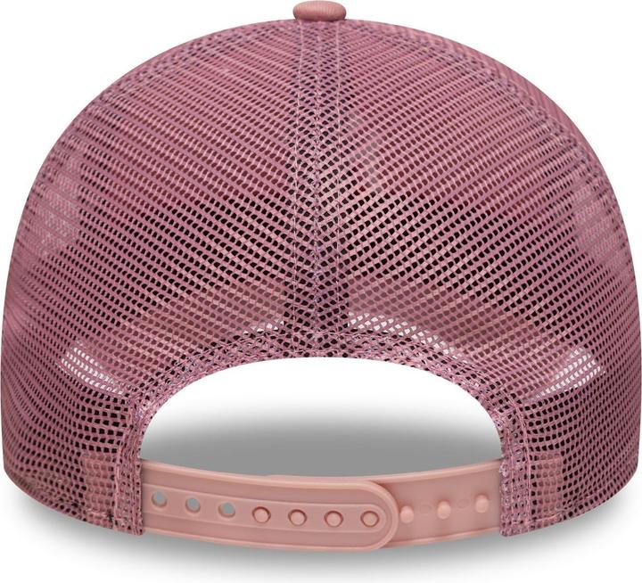 Actual product image New Era 9Twenty Trucker Cap - New York Yankees Dark Rose (One size)