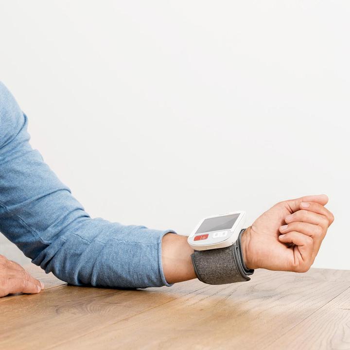Actual product image Beurer BC51 (Blood pressure monitor wrist)