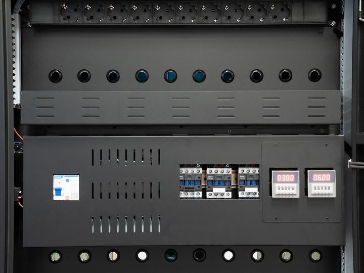 Actual product image Good Connections GC Notebook charging station ANTARES N40E for 40 devices up to 15.6 UV-C disinfection