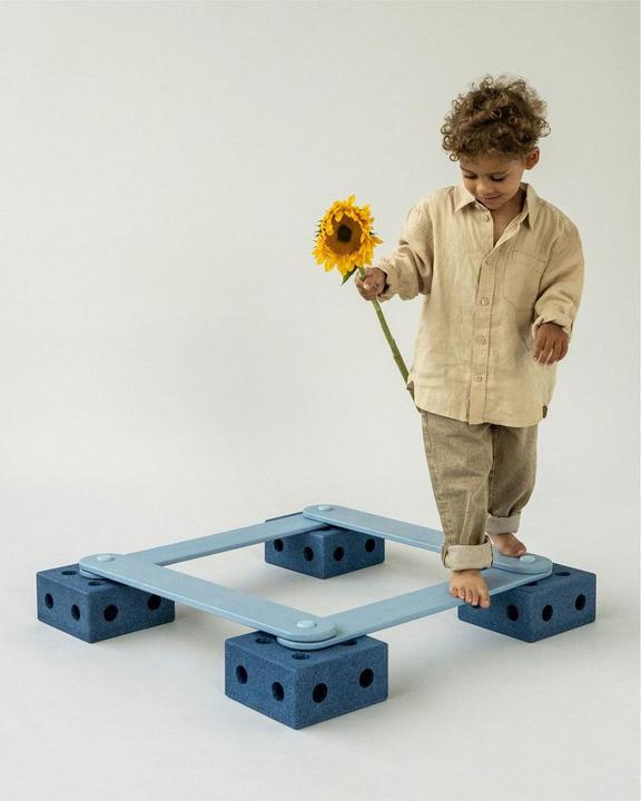 Actual product image Modu Balance Track