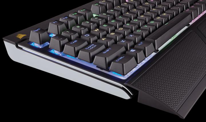 Image du produit Corsair Gaming STRAFE RGB SILENT (CH, Filaire)