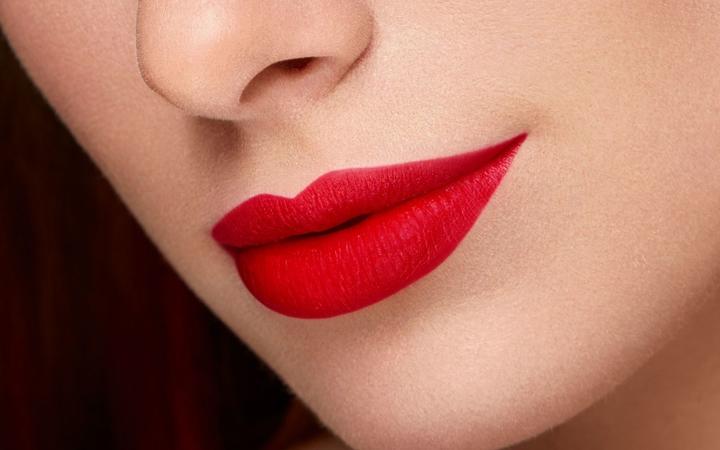 Immagine prodotto Pupa Milano Sono a prova di amore rosso fuoco (010 Rosso Fuoco)