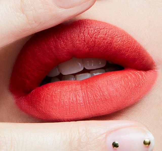 Immagine prodotto MAC Cosmetics Rossetto (702 Pericoloso)