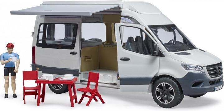 Image du produit Bruder Mercedes Benz Sprinter Camper avec chauffeur