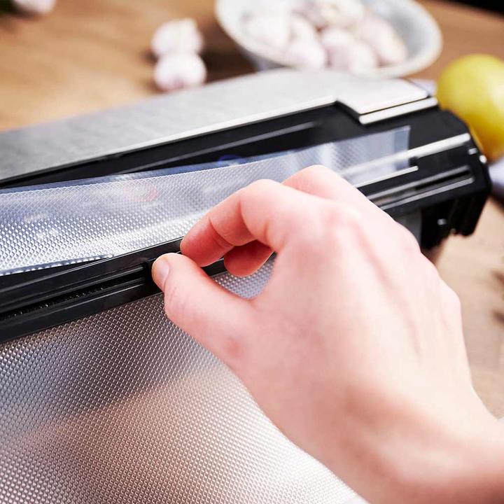 Image du produit Gastroback Appareil de mise sous vide BASIC 46009 noir/argenté